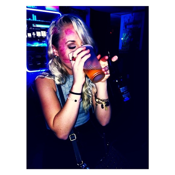 Profile Picture of Grace Muszynski (@gracemusz) on Poshmark