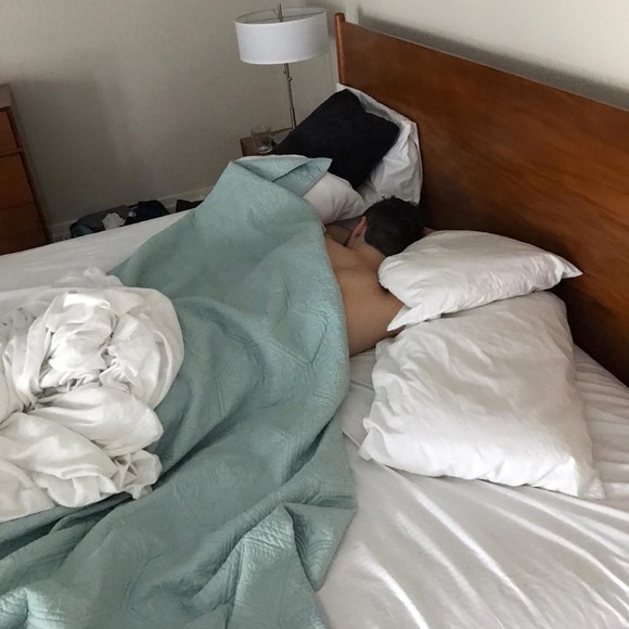 Profile Picture of Kevin Gill (@kgill9734) on Poshmark