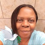 Profile Picture of Gloria Chisolm (@sweetlips_fighting_cancer) on Instagram