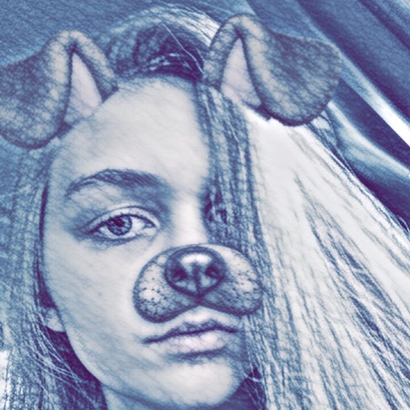 Profile Picture of Tomee Adgate (@6marie_t6) on Poshmark