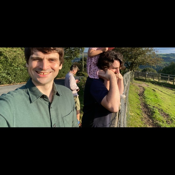 Profile Picture of Daniel Davies (@danieljdavies) on Poshmark