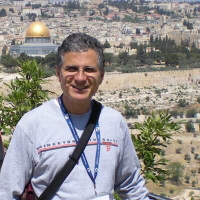 Profile Picture of Richard Pompa (@rickydo2u) on Twitter