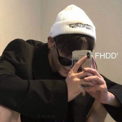 Profile Picture of Liu Peng (@Liupeng05235612) on Twitter