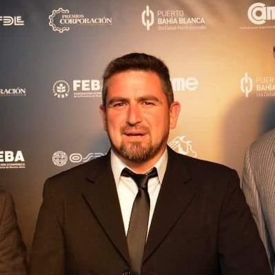 Profile Picture of C. Gabriel Dávalos (@cgdavalos) on Twitter