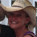 Profile Picture of Stacie Phillips (@stacie_cote) on Instagram