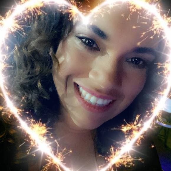 Profile Picture of Bianca Morales (@miss_gmpc) on Poshmark