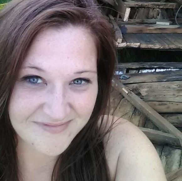 Profile Picture of Kattrina Waters (@kattrinawaters) on Poshmark