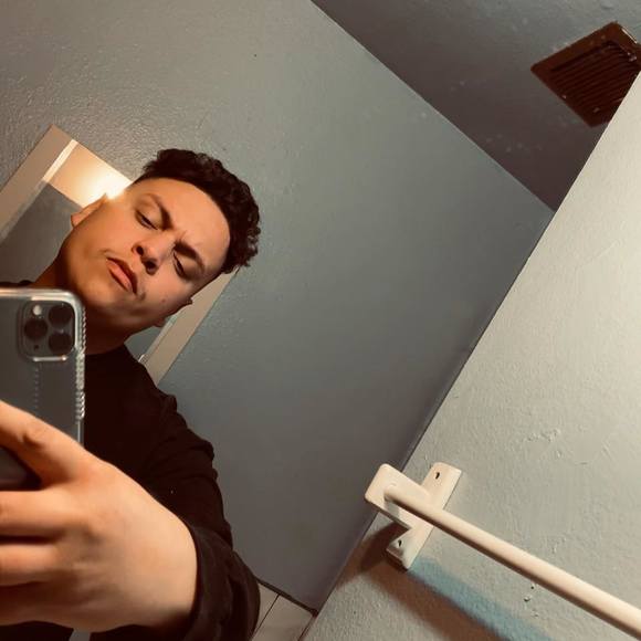 Profile Picture of Eddie Hidalgo (@5ghost5) on Poshmark