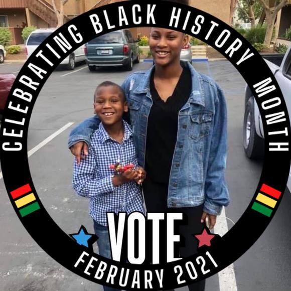 Romella Lawson - Poshmark Profile Picture of Romella Lawson (@romellalawson) on Poshmark