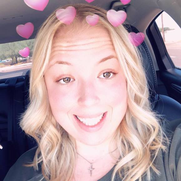 Profile Picture of Amy Prigmore (@amylynn116) on Poshmark