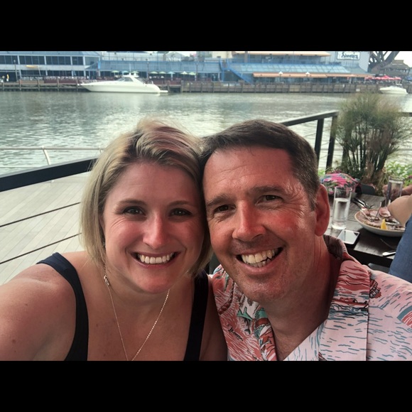 Profile Picture of Elissa Barfoot (@elissabarfoot) on Poshmark