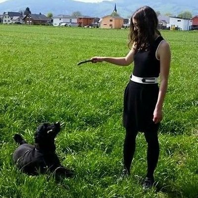 Profile Picture of Mary (@Coffin_Muffin) on Twitter