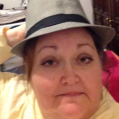 Profile Picture of Barbara Pellegrino (@BarbLeePell) on Twitter