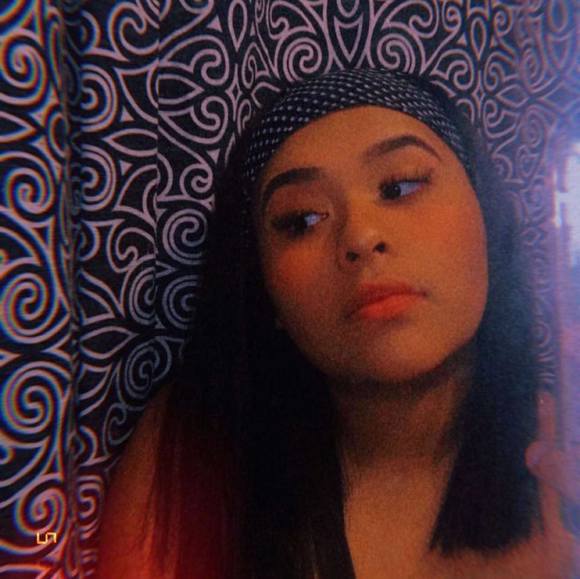 Profile Picture of Elisa Rivera (@elisaangeles) on Poshmark