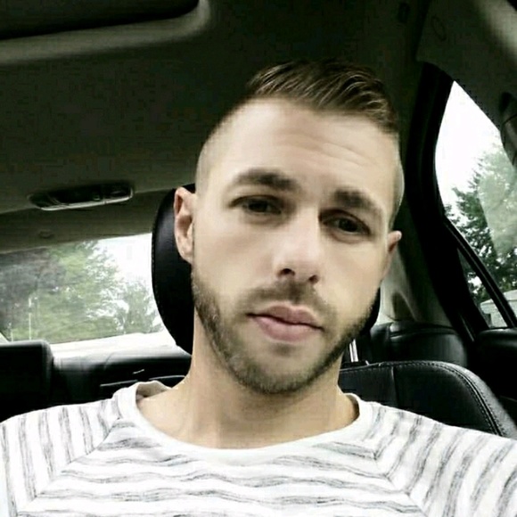 Profile Picture of Nathaniel Mullins (@nathanmullins) on Poshmark
