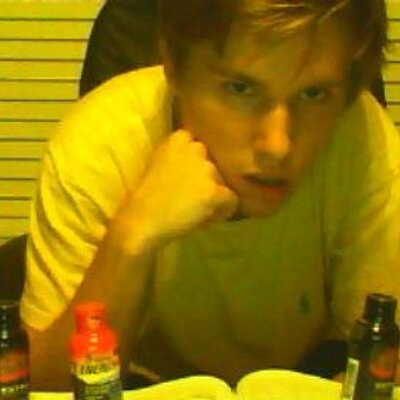 Profile Picture of Dan Huddleston (@ScholarDan) on Twitter