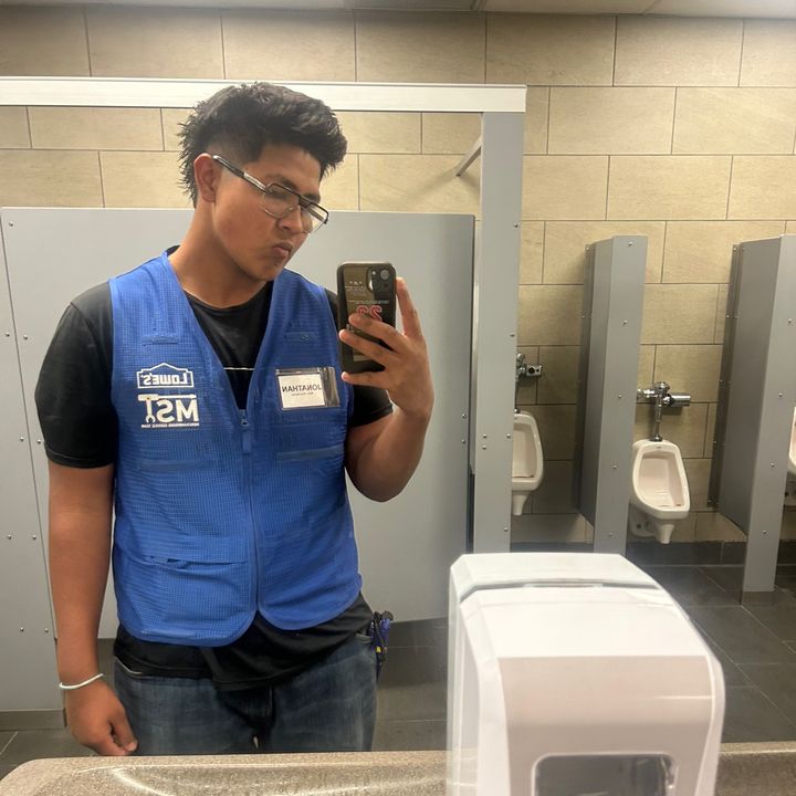 Profile Picture of Jonathan Orquiz (@jonathanorquiz6) on Tiktok