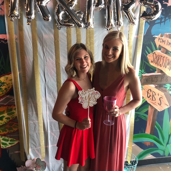 Profile Picture of Amber Lampert (@amber_lampert) on Poshmark