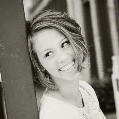 Profile Picture of Beatricedavis (@BeaDavisDance) on Twitter