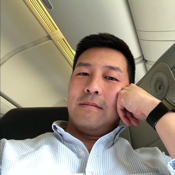 Profile Picture of Peter Kahng (@pknewyork) on Poshmark