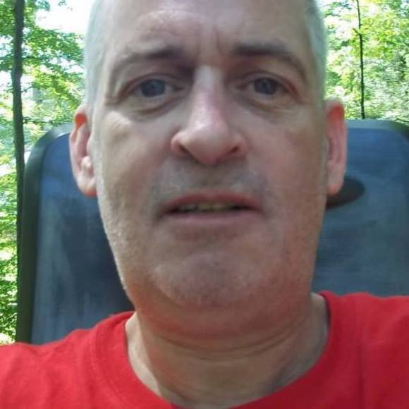 Profile Picture of Richard Nicholas (@richnick69) on Poshmark