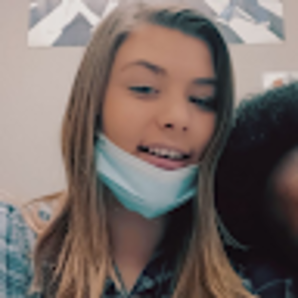 Profile Picture of Lacey Konrath (@laceyk0623) on Poshmark