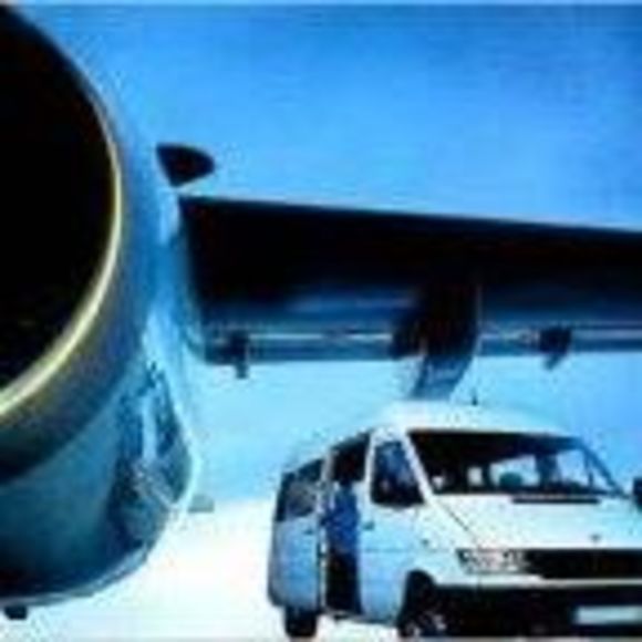 Profile Picture of Tilden Lyons (@tildenlyons) on Poshmark