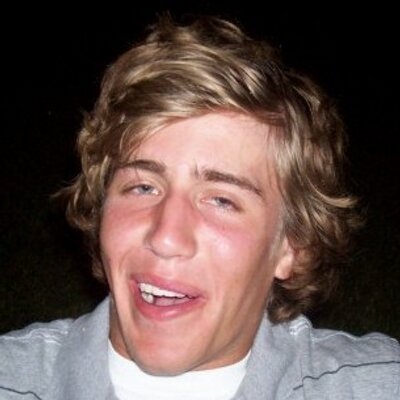 Profile Picture of Darin Blaser (@resalbnirad) on Twitter