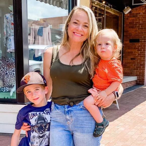 Jessica Maselbas - Poshmark Profile Picture of Jessica Maselbas (@jessicamaselbas) on Poshmark