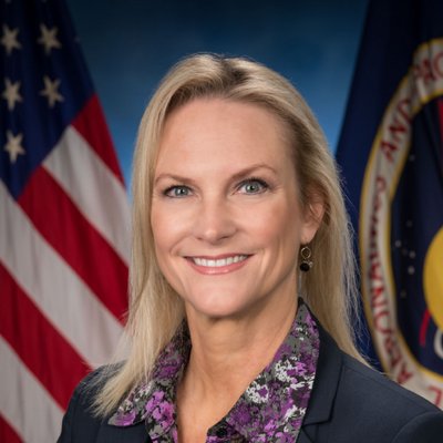 Profile Picture of Debbie Sharp (@salsasharp) on Twitter