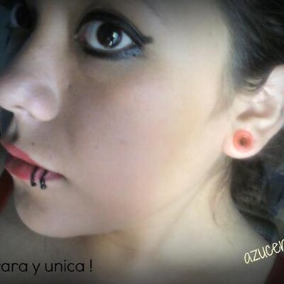 Profile Picture of Azucena Olvera (@azucenaolvera) on Twitter