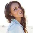 Profile Picture of   Sarah Kahn (@sarahkahn34)... (@sarahkahn34) on Tiktok