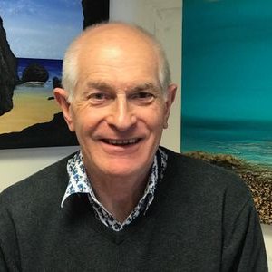 Profile Picture of David Bloomfield (@dbmigraine) on Twitter