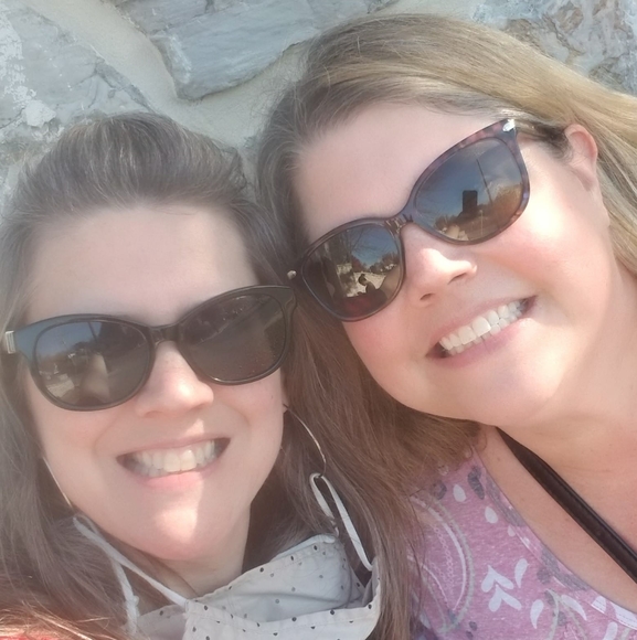 Profile Picture of Kara Corradino (@karas2nd) on Poshmark