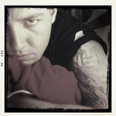 Zachary Blaine - Twitter Profile Picture of Zachary Blaine (@SLIPPERYROCKGUY) on Twitter