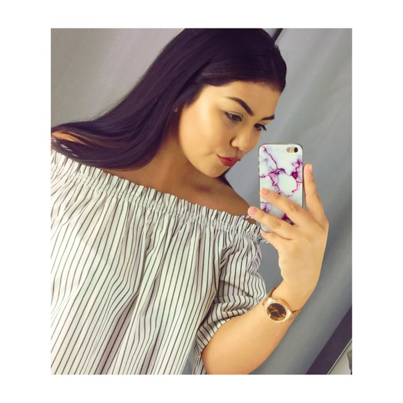 Profile Picture of Sophia Garcia (@sophiagarcia15) on Poshmark