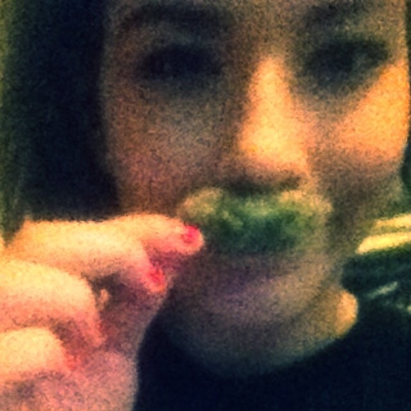 Profile Picture of Steve Luna (@sativasteve) on Poshmark