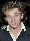 Profile Picture of Jeremy Allen Whiteon Wikipedia