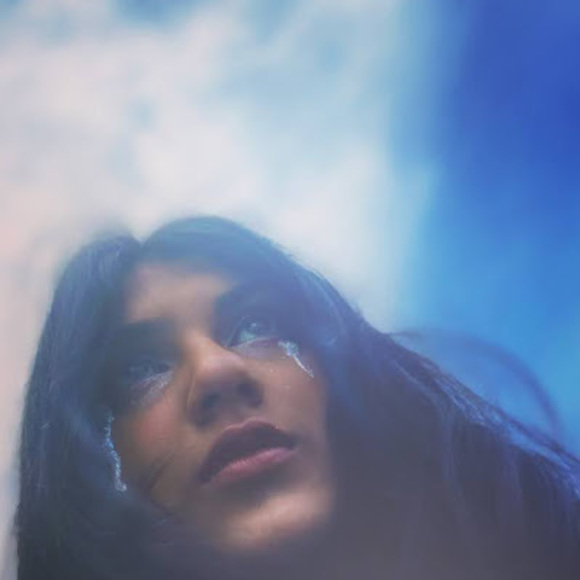 Profile Picture of Arjavi Vyas (@arjavivyas2002) on Poshmark