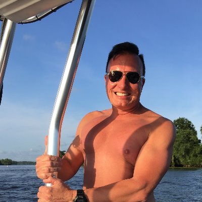 Profile Picture of Mark Dew (@@j1shot3) on Twitter