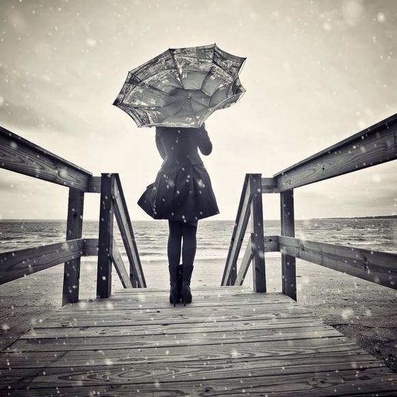 Profile Picture of Mays Alabbasi (@meso13) on Poshmark