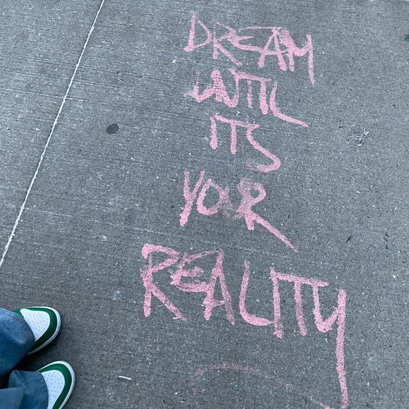 Profile Picture of Tohar Elbaz (@toharelbaz_) on Poshmark