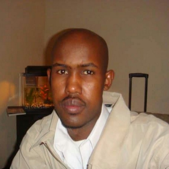 Profile Picture of Mohamed Mohamoud (@muudeey) on Poshmark