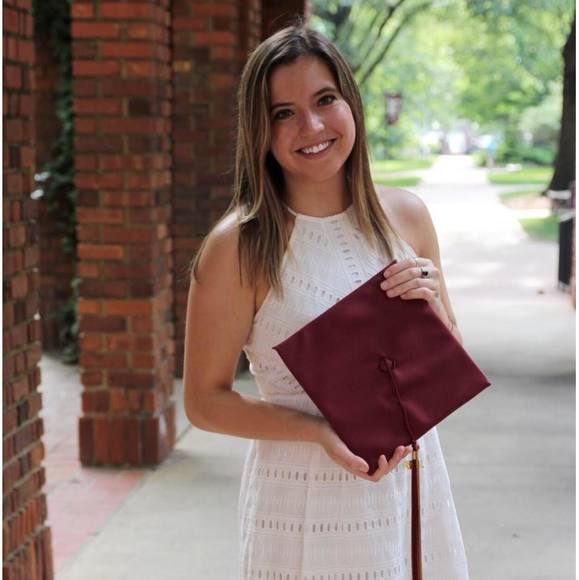 Profile Picture of Julia Westerman (@juliawesterman) on Poshmark
