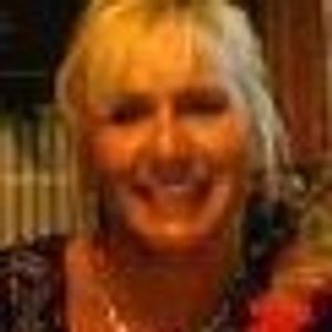 Profile Picture of Julie Beaulieu (@toys4women) on Myspace