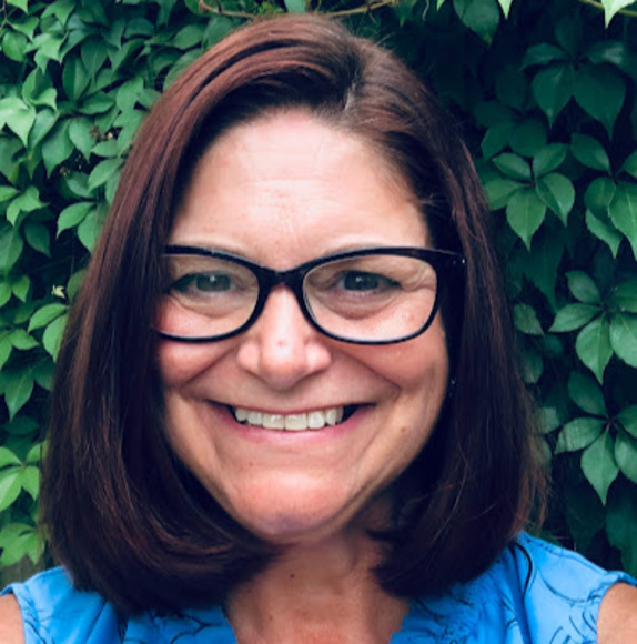Profile Picture of Mary beth Fleck (@mbfleckmpa) on Poshmark
