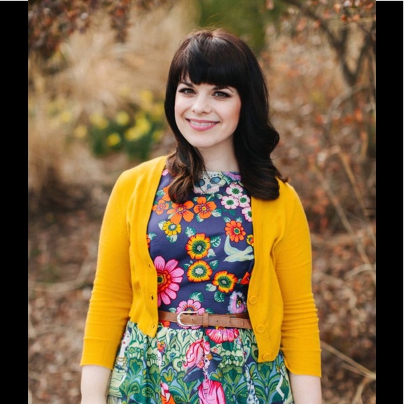 Profile Picture of Alison Egitto (@nycalison) on Poshmark