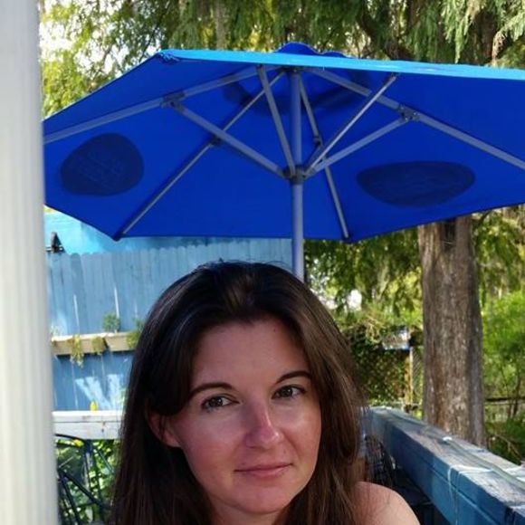 Heather Roughton - Poshmark Profile Picture of Heather Roughton (@hdreams27) on Poshmark