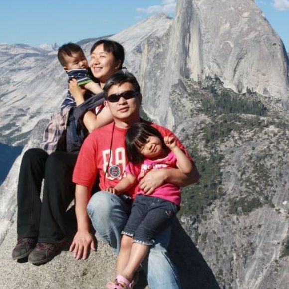 Profile Picture of Xiaoyang Wang (@yysmile) on Poshmark