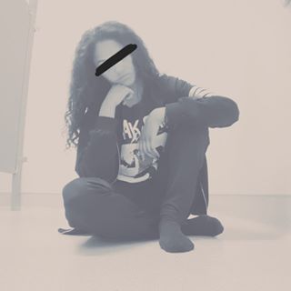 Profile Picture of Jasmine Howard (@Crystalredskies) on Facebook